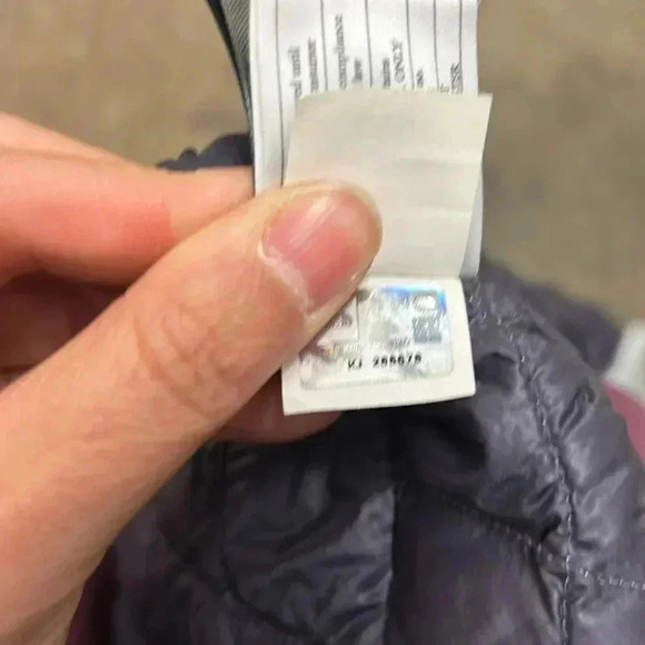 The  north face packable thermoball jacket - Picture 7 of 10